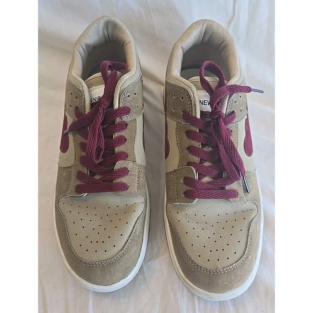 New Nibok Brown and Red Heart Shoes Sneakers  Unisex Women's‎ 11, Men's 9.5